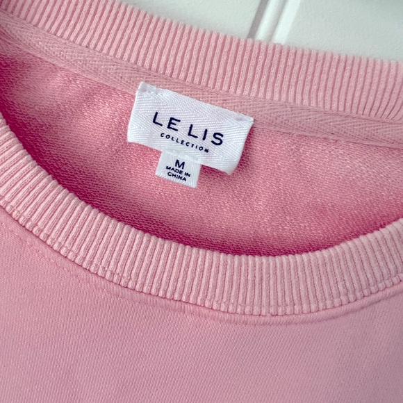 Les Lis pink tie dye sweatshirt. Size M. Trendy & comfy, not too heavy. - Picture 2 of 4